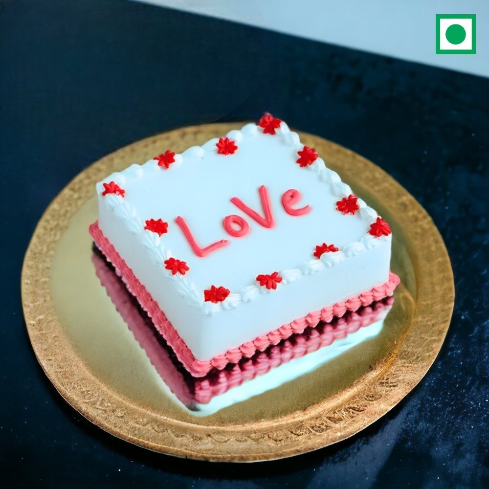 Love Vanilla Cake